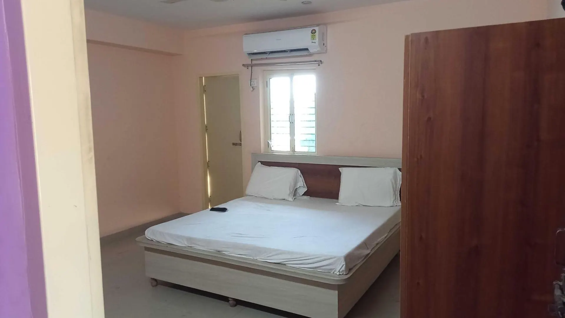 Hotel O Radhe Hotel Gurgaon