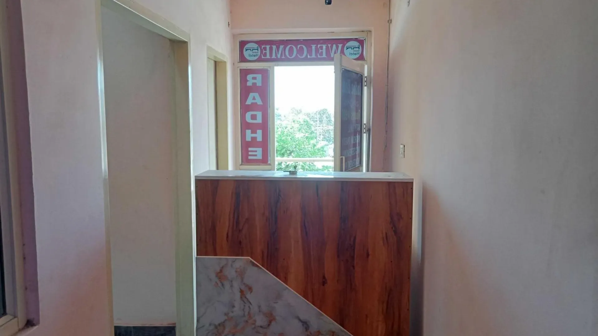 Hotel O Radhe Hotel Gurgaon 3*,