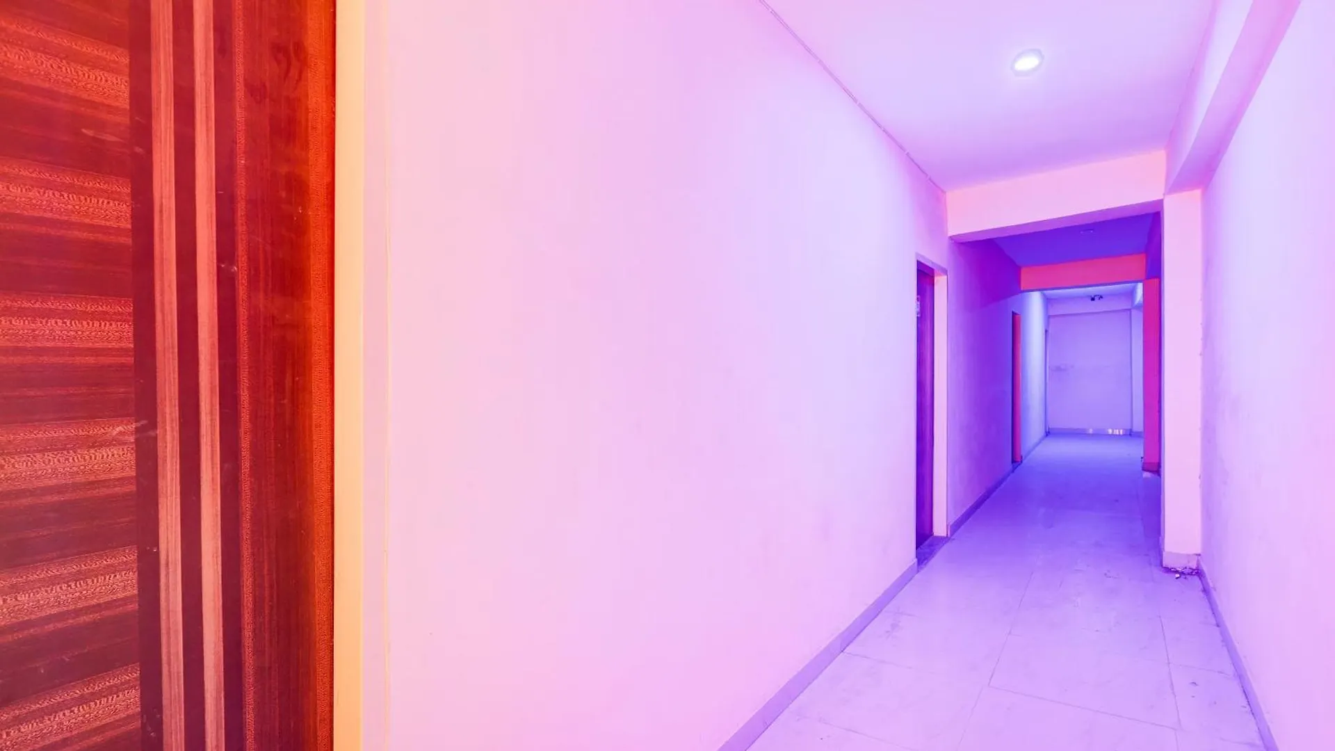 Hotel O Radhe Hotel Gurgaon